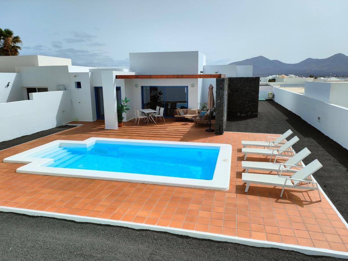 Villa Aroa By Villalia Плая Бланка Екстериор снимка